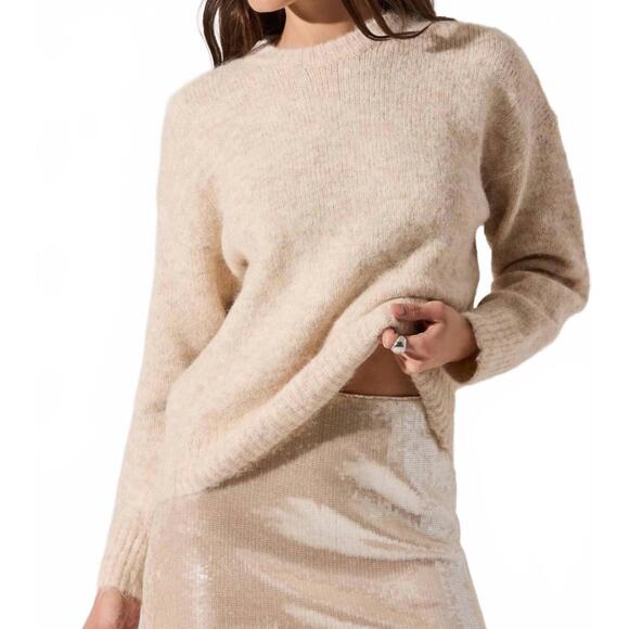 NEW ASTR selbie brushed knit sweater in cream - Picture 6 of 6
